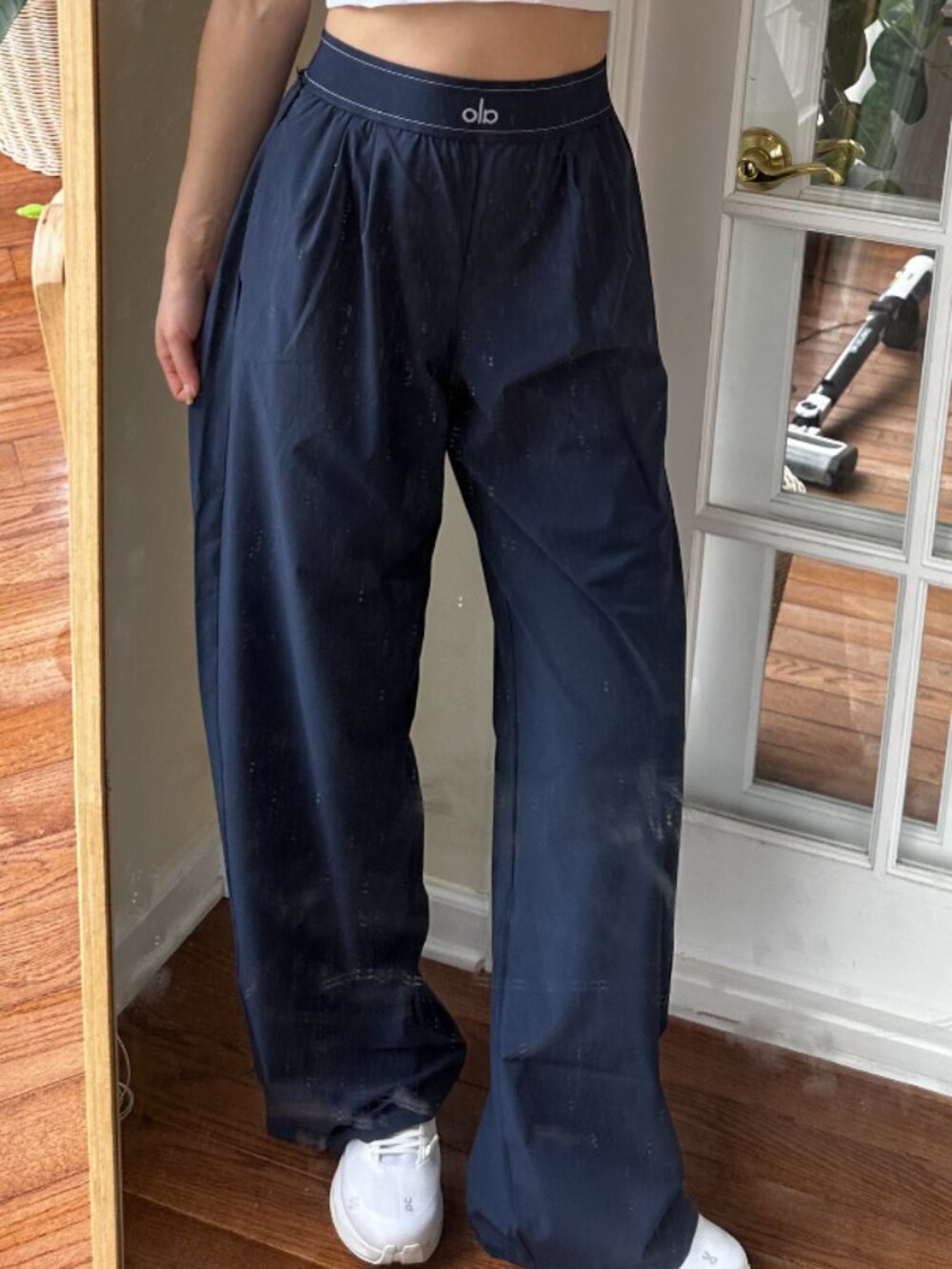 🏄♂️NWT Authentic🎏 ALO Yoga Suit Up Trouser Navy Blue (Regular)